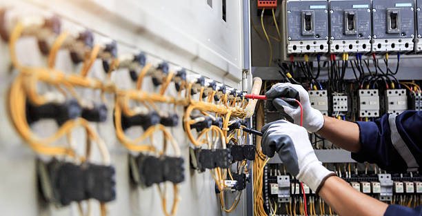 Professional Electrician technician working in North Liberty, IN